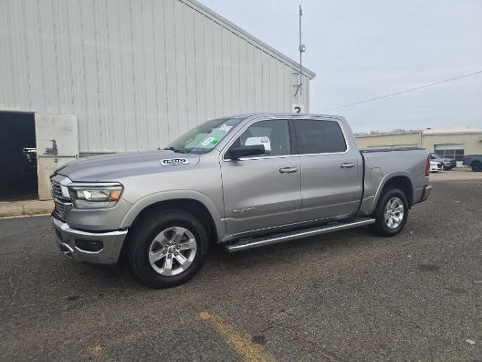 2020 Ram 1500 Laramie Crew Cab 4x4 5'7 Box