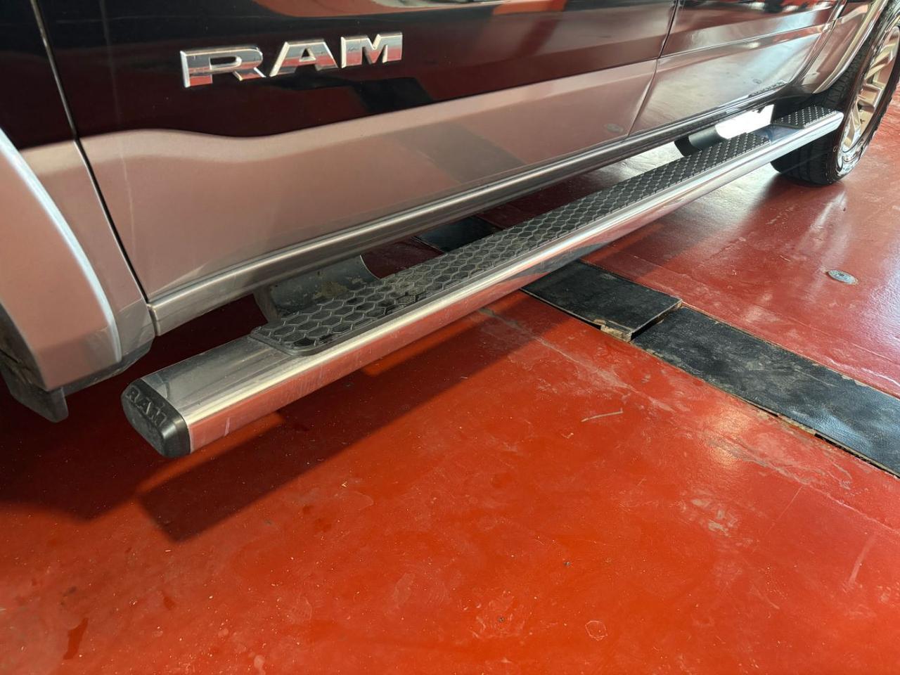 2020 Ram 1500 Laramie Crew Cab 4x4 5'7 Box Franklin OH