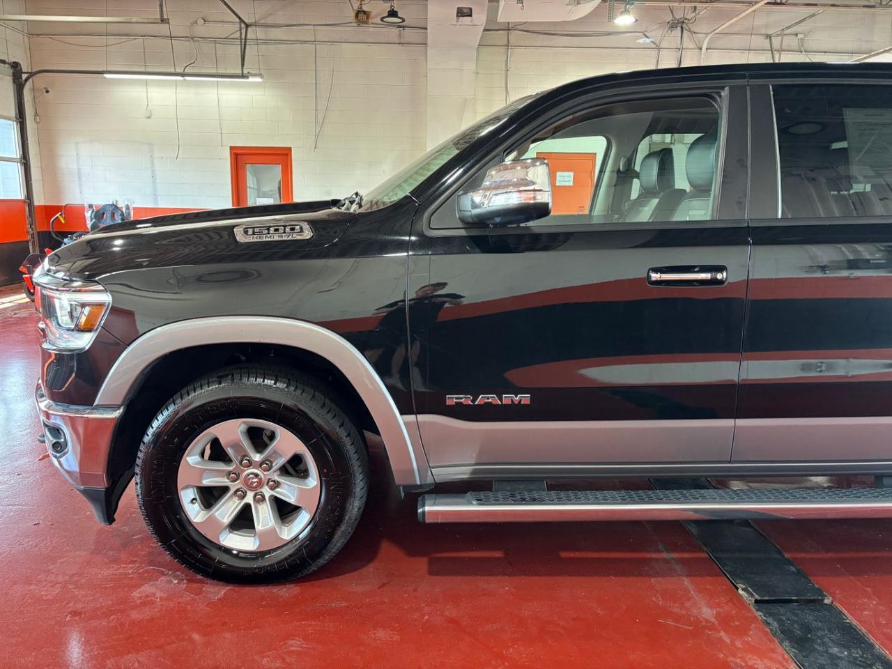 2020 Ram 1500 Laramie Crew Cab 4x4 5'7 Box Franklin OH