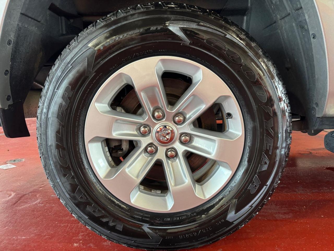 2020 Ram 1500 Laramie Crew Cab 4x4 5'7 Box Franklin OH