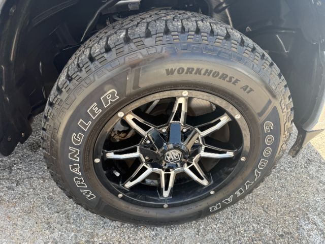 2020 Ram 1500 Laramie Crew Cab 4x4 5&apos;7 Box Terrell TX