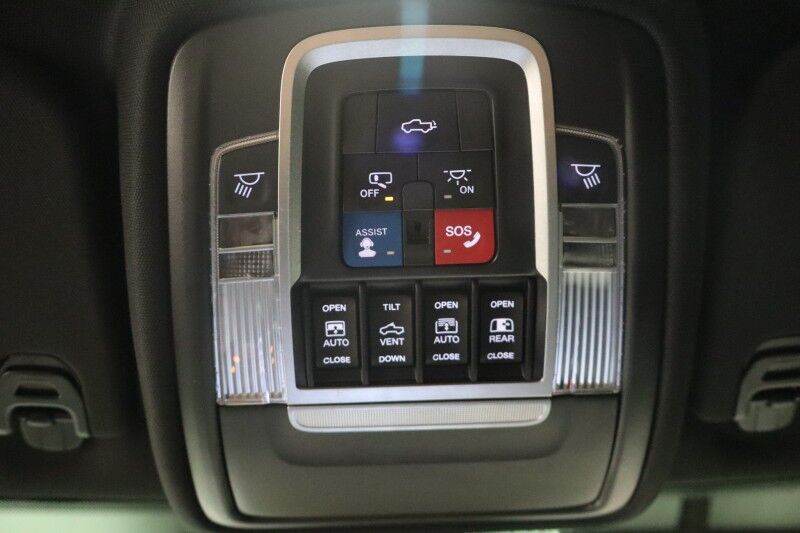 2020 Ram 1500 Laramie Sport 5.7L Hemi V8 12in GPS Sunroof FREE WAR Arlington TX