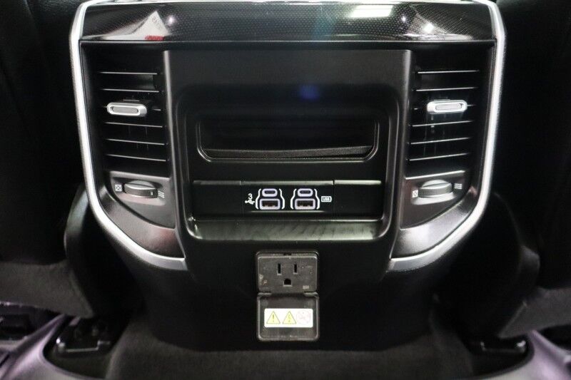 2020 Ram 1500 Laramie Sport 5.7L Hemi V8 12in GPS Sunroof FREE WAR Arlington TX
