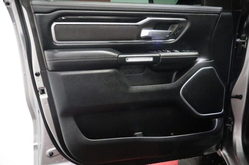 2020 Ram 1500 Laramie Sport 5.7L Hemi V8 12in GPS Sunroof FREE WAR Arlington TX