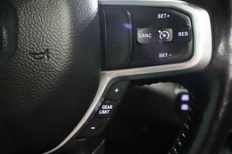 2020 Ram 1500 Laramie Sport 5.7L Hemi V8 12in GPS Sunroof FREE WAR Arlington TX