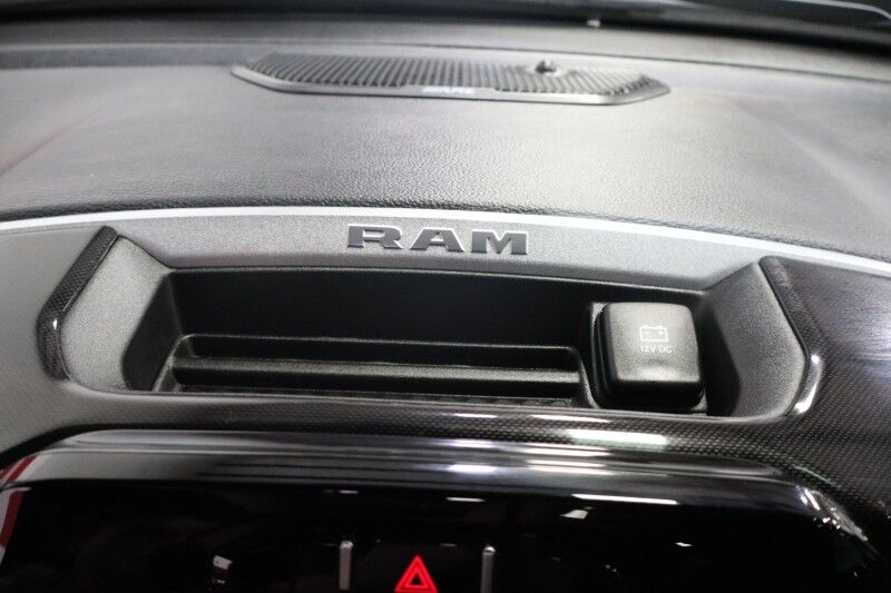2020 Ram 1500 Laramie Sport 5.7L Hemi V8 12in GPS Sunroof FREE WAR Arlington TX