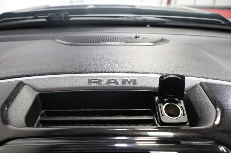 2020 Ram 1500 Laramie Sport 5.7L Hemi V8 12in GPS Sunroof FREE WAR Arlington TX
