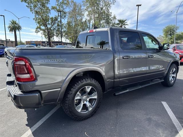 2020 Ram 1500 Laramie photo 9