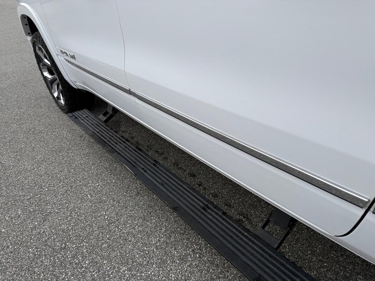 2020 Ram 1500 Limited, MOONROOF, HEATED/VENTILATED FRONT & REAR SEATS, POWER RUNNING BOARDS, TONNEAU COVER, POWER SLIDING REAR WINDOW, POWER FOLDING MIRRORS, HARMAN/KARDON SPEAKERS, ALL WEATHER FLOOR MATS, CLEAN CARFAX, THIS RAM HAS IT ALL MAKE IT YOURS TODAY! Norfolk VA