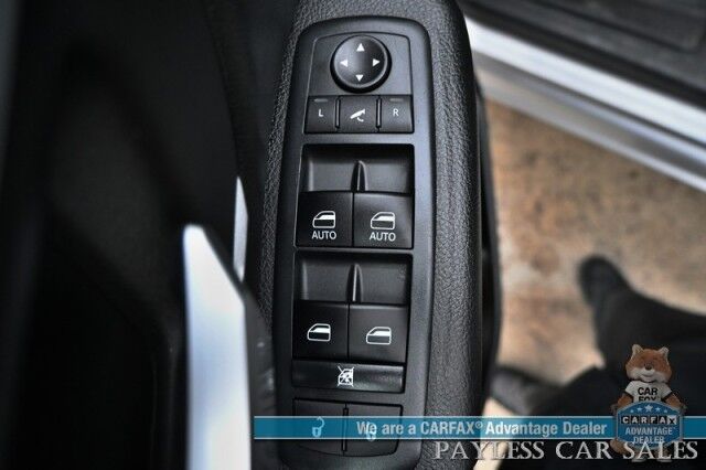 2020 Ram 1500 Lone Star / 4X4 / 5.7L V8 eTorque / Crew Cab / Auto Start / Off-Road & Big Horn Level 1 Pkg / Power Premium Cloth Seats / Apple CarPlay & Android Auto / Keyless Entry & Start / Tow Pkg / 22 MPG Anchorage AK