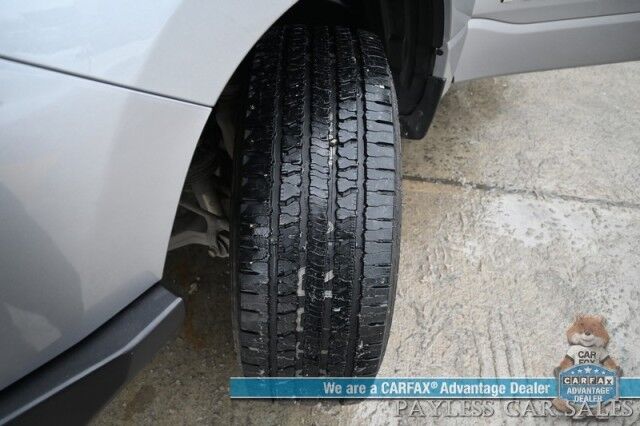 2020 Ram 1500 Lone Star / 4X4 / 5.7L V8 eTorque / Crew Cab / Auto Start / Off-Road & Big Horn Level 1 Pkg / Power Premium Cloth Seats / Apple CarPlay & Android Auto / Keyless Entry & Start / Tow Pkg / 22 MPG Anchorage AK