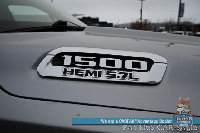 2020 Ram 1500 Lone Star / 4X4 / Crew Cab / 5.7L V8 eTorque / Auto Start / Off-Road & Big Horn Level 1 Group / Power Premium Cloth Seats / Apple CarPlay & Android Auto / Keyless Entry & Start / Tow Pkg / 22 MPG Anchorage AK