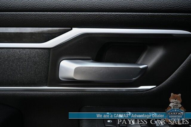 2020 Ram 1500 Lone Star / 4X4 / Crew Cab / 5.7L V8 eTorque / Auto Start / Off-Road & Big Horn Level 1 Group / Power Premium Cloth Seats / Apple CarPlay & Android Auto / Keyless Entry & Start / Tow Pkg / 22 MPG Anchorage AK