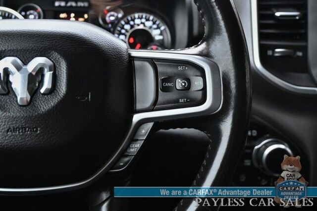 2020 Ram 1500 Lone Star / 4X4 / Crew Cab / 5.7L V8 eTorque / Auto Start / Off-Road & Big Horn Level 1 Group / Power Premium Cloth Seats / Apple CarPlay & Android Auto / Keyless Entry & Start / Tow Pkg / 22 MPG Anchorage AK