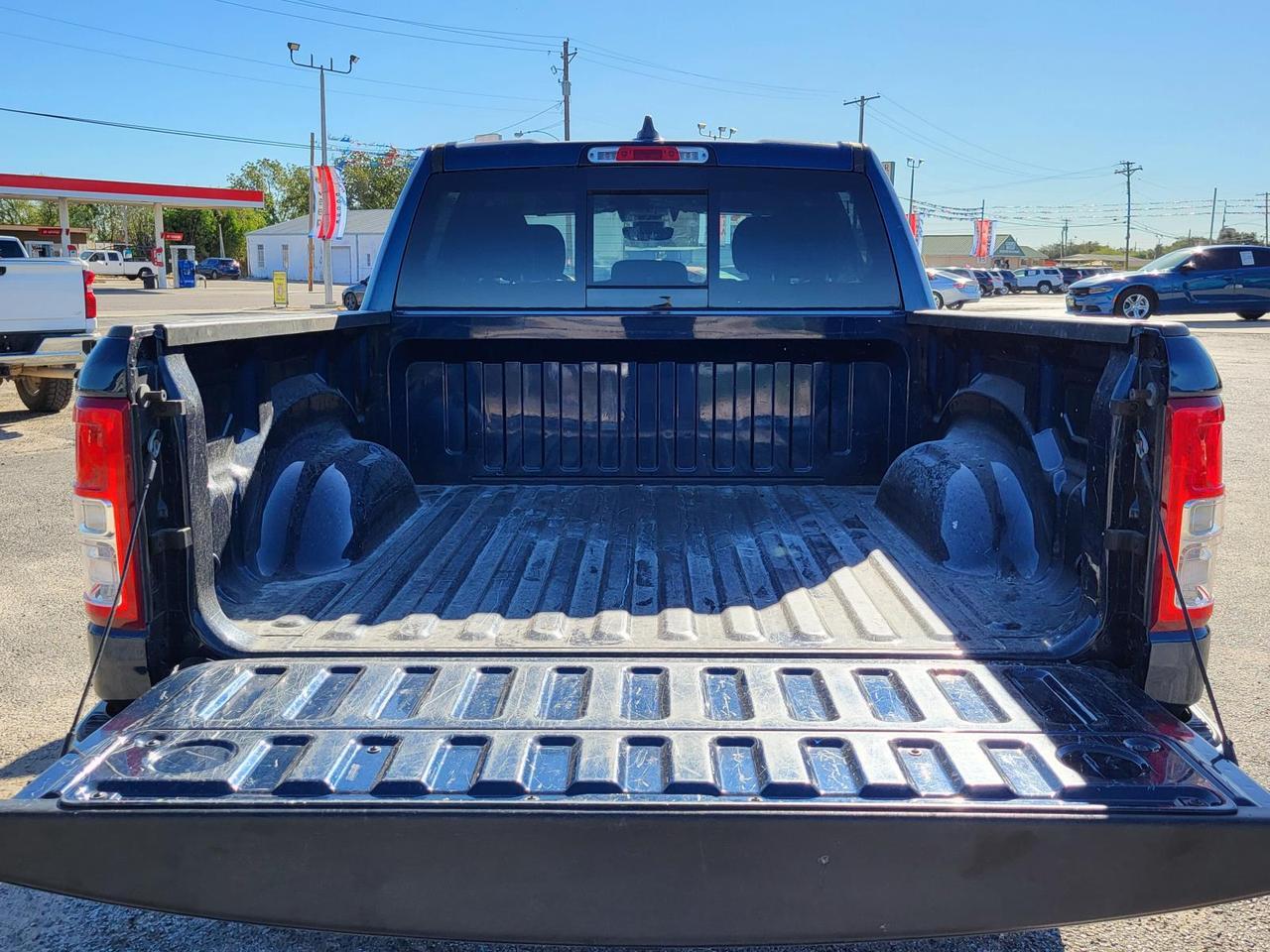 2020 Ram 1500 Lone Star 4x2 Crew Cab 5&apos;7 Box Beeville TX