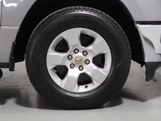 2020 Ram 1500 Lone Star Crew Cab RWD *BIG HORN, 5.7L V8, BACKUP-CAMERA, COLOR TOUCHSCREEN, PARK ASSIST, CRUISE CONTROL, PUSH BUTTON START, ALLOY WHEELS, BLUETOOTH, ANDROID & APPLE Round Rock TX