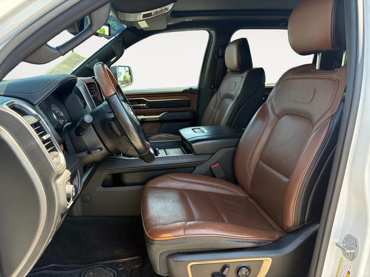 2020 Ram 1500 Longhorn, POWER RUNNING BOARDS, DUAL PANORAMIC SUNROOF, REMOTE TAILGATE RELEASE, TOW PACKAGE, MULTIPLE VIEW BACKUP CAMERA, BLIND SPOT ALERT, LANE KEEP ASSIST, APPLE CARPLAY/ANDROID AUTO, HEATED STEERING WHEEL & FRONT/REAR SEATS, ONLY 1 OWNER, CLEAN C
