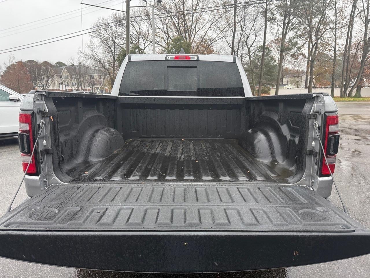 2020 Ram 1500 Rebel, RUNNING BOARDS, UNIVERSAL GARAGE DOOR OPENER, TOW HOOKS,POWER FOLDING MIRRORS, REAR POWER SLIDING WINDOW, BACKUP CAMERA, APPLE CARPLAY/ANDROID AUTO, HEATED FRONT SEATS, BED LINER, COME AND CHECK OUT THIS RAM REBEL TODAY! Norfolk VA