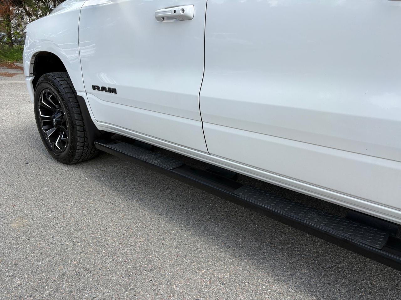 2020 Ram 1500 Rebel/Sport, TOW PACKAGE, RUNNING BOARDS, POWER TAILGATE, BACKUP CAMERA WITH PARKING SENSORS, POWER FOLDING MIRRORS, REMOTE START, HEATED STEERING WHEEL & SEATS, APPLE CARPLAY/ANDROID AUTO, LOW MILES, THIS TRUCK IS IN PERFECT CONDITION! Virginia Beach VA