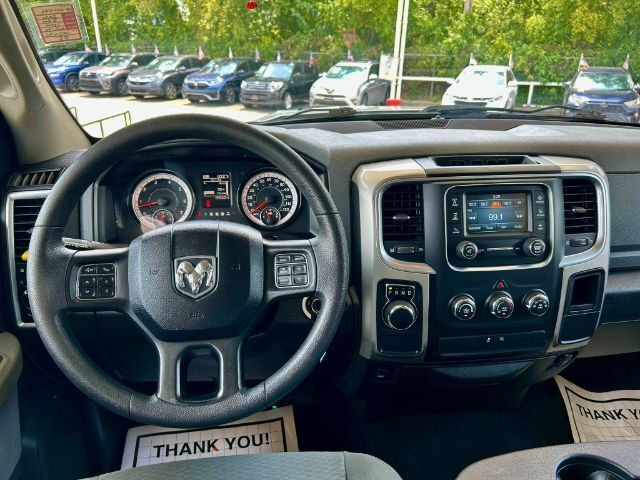 2020 Ram 1500 SLT CrewCab 4-DR 2WD Houston TX