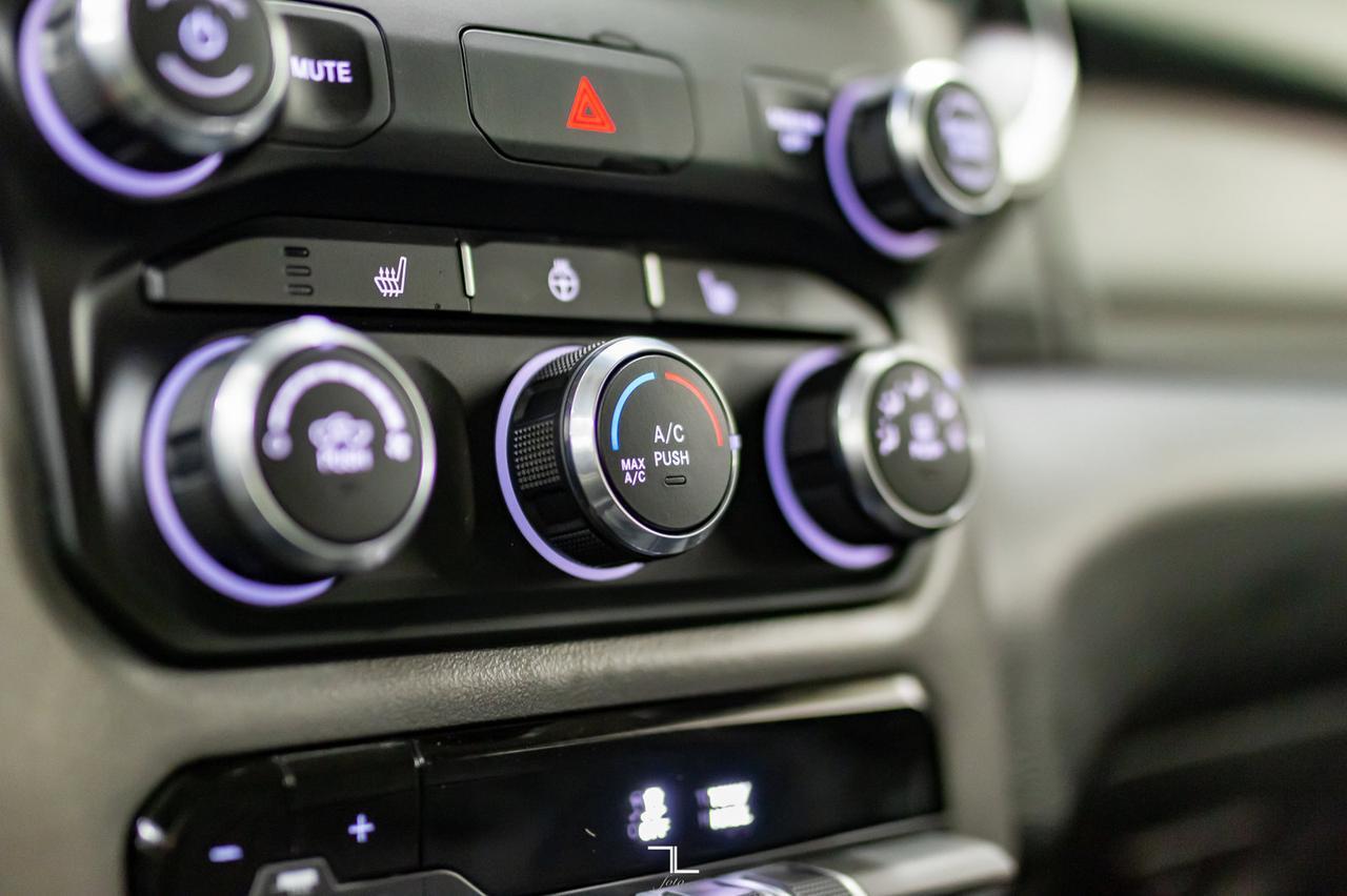 2020 Ram 2500 4x4 Crew Cab Big Horn HEMI BCam Red Deer AB