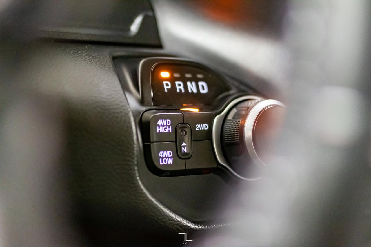 2020 Ram 2500 4x4 Crew Cab Big Horn HEMI BCam Red Deer AB