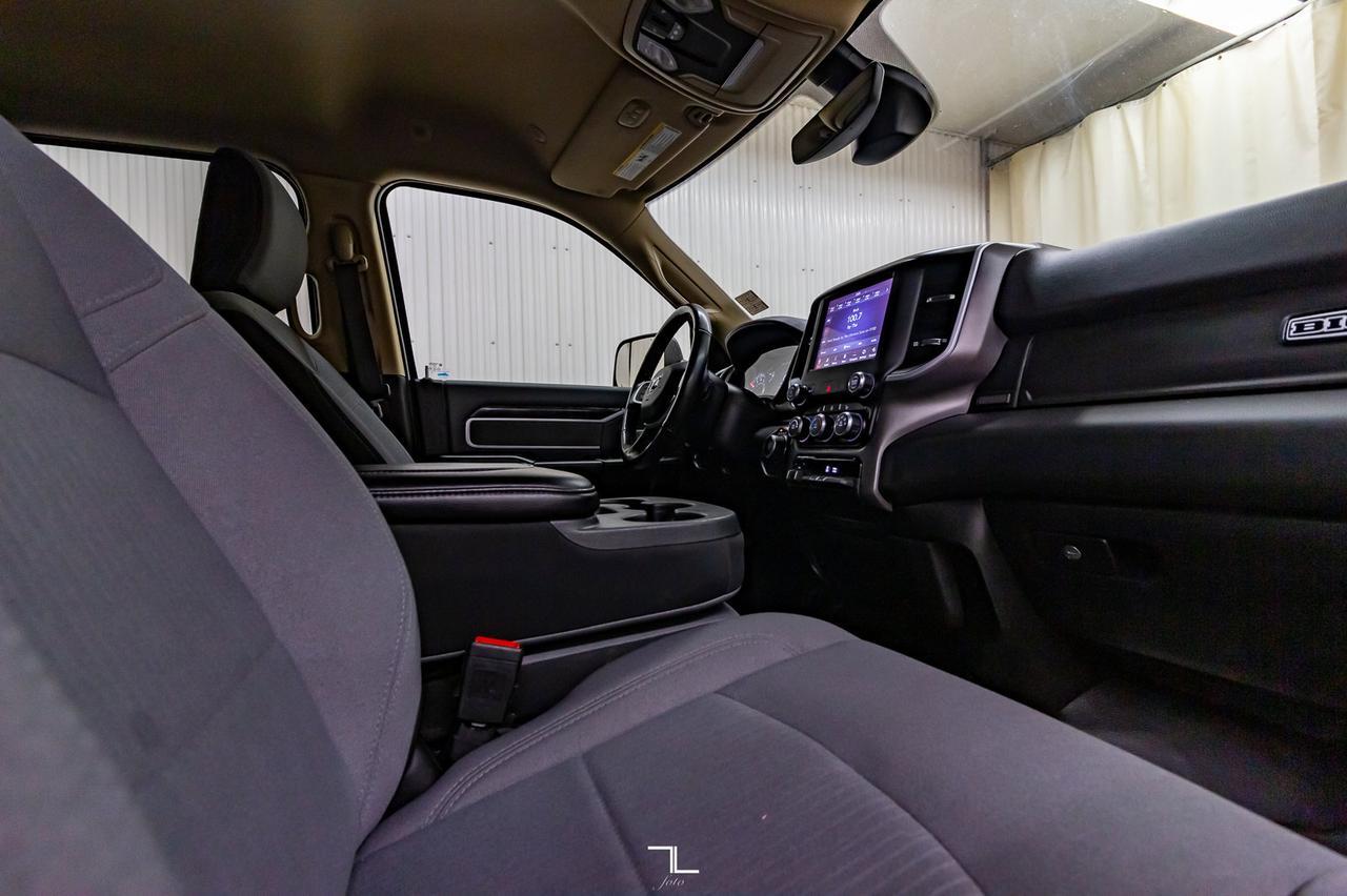 2020 Ram 2500 4x4 Crew Cab Big Horn HEMI BCam Red Deer AB