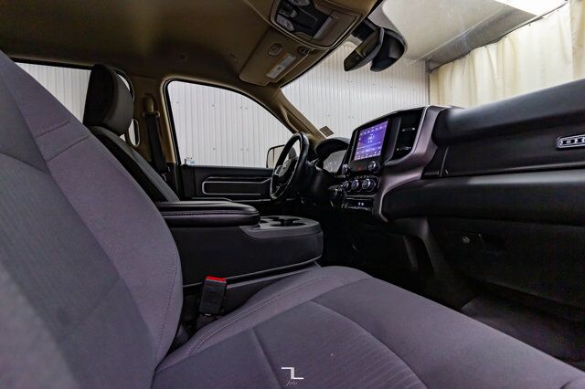 2020 Ram 2500 4x4 Crew Cab Big Horn HEMI BCam Red Deer AB