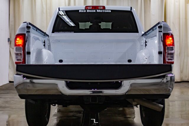 2020 Ram 2500 4x4 Crew Cab Big Horn HEMI BCam Red Deer AB