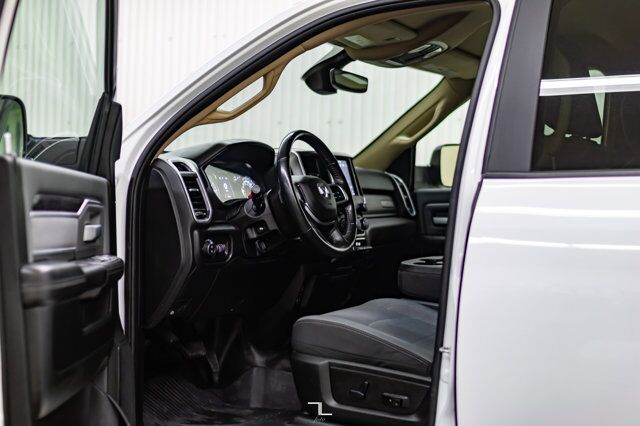 2020 Ram 2500 4x4 Crew Cab Big Horn HEMI BCam Red Deer AB