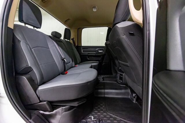 2020 Ram 2500 4x4 Crew Cab Big Horn HEMI BCam Red Deer AB