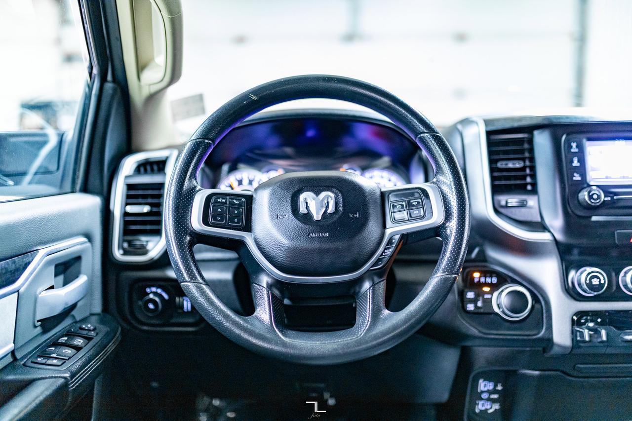 2020 Ram 2500 4x4 Crew Cab Big Horn HEMI BCam Red Deer AB