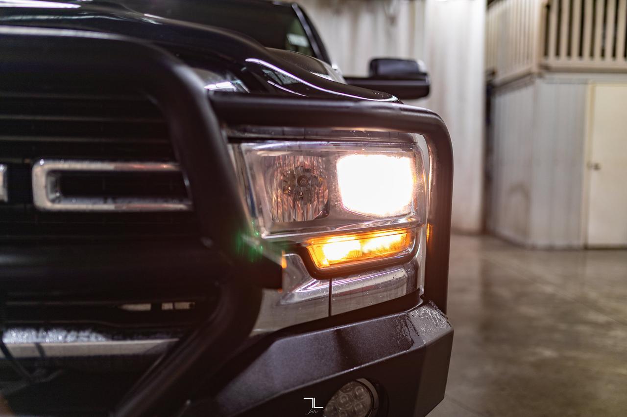 2020 Ram 2500 4x4 Crew Cab Big Horn HEMI BCam Red Deer AB
