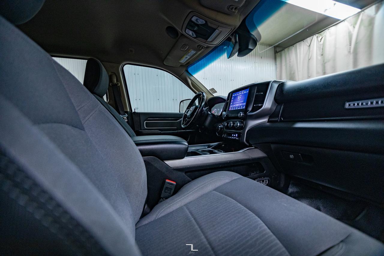 2020 Ram 2500 4x4 Crew Cab Big Horn HEMI BCam Red Deer AB