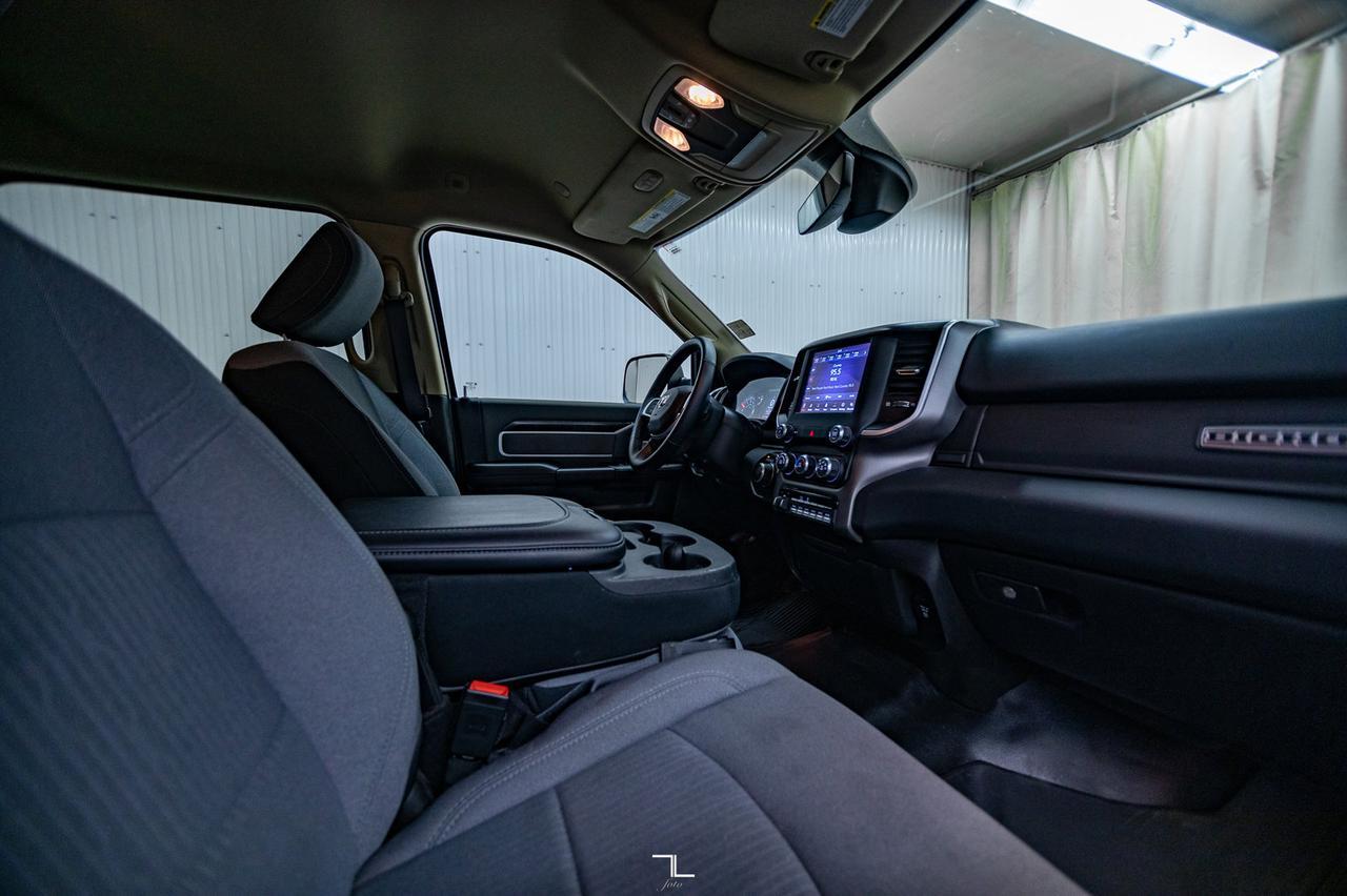 2020 Ram 2500 4x4 Crew Cab Big Horn HEMI BCam Red Deer AB