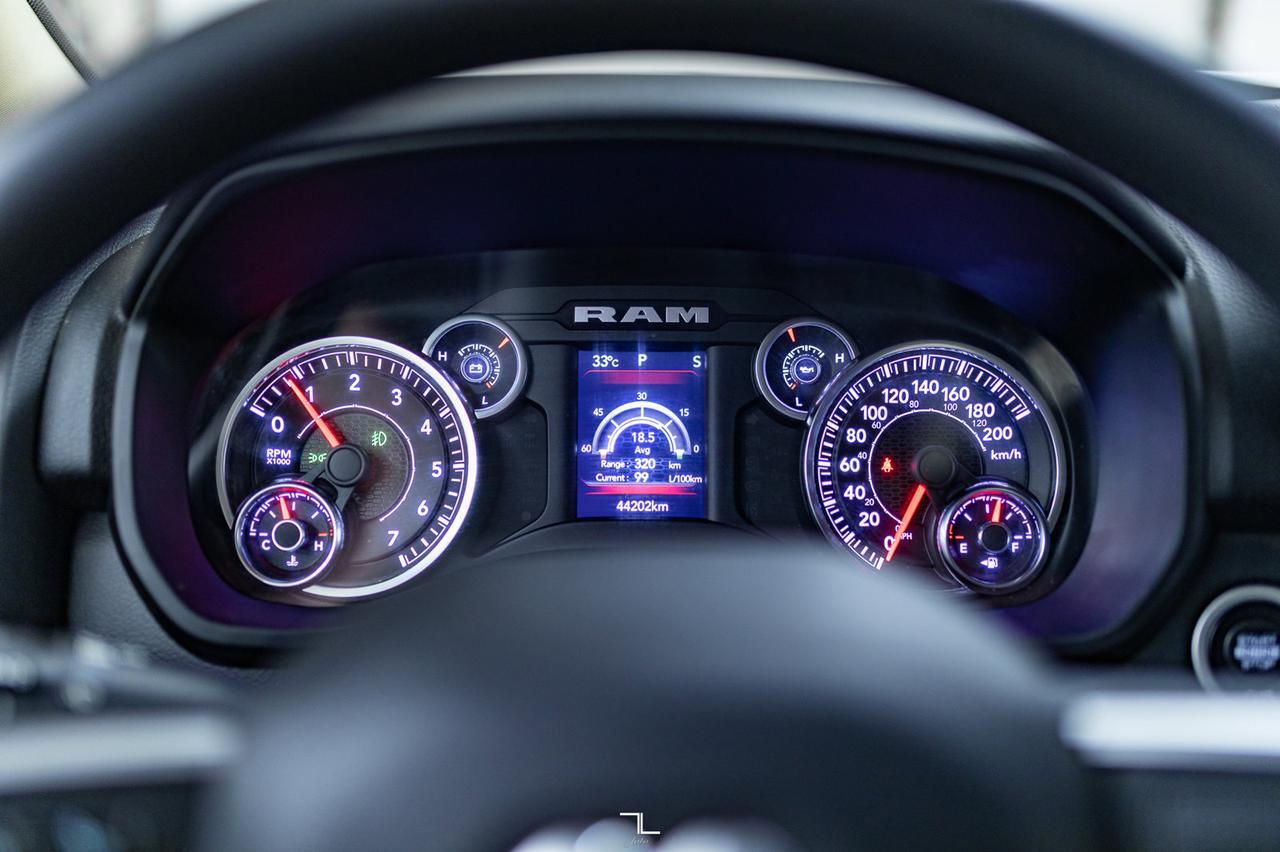 2020 Ram 2500 4x4 Crew Cab Big Horn HEMI BCam Red Deer AB