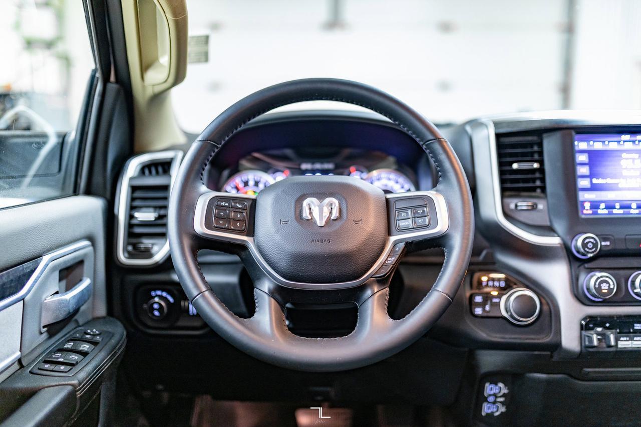 2020 Ram 2500 4x4 Crew Cab Big Horn HEMI BCam Red Deer AB