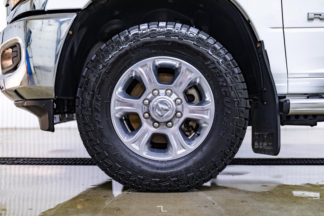 2020 Ram 2500 4x4 Crew Cab Big Horn HEMI BCam Red Deer AB