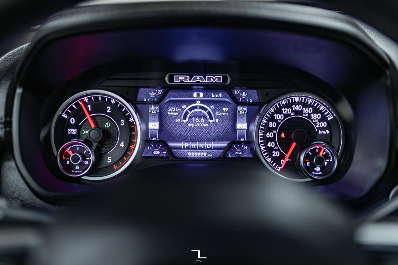 2020 Ram 2500 4x4 Crew Cab Laramie Diesel Leather Roof Nav Red Deer AB