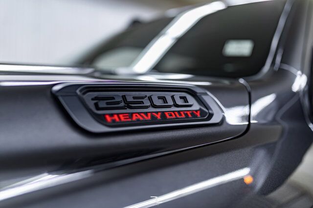 2020 Ram 2500 4x4 Crew Cab Laramie Diesel Leather Roof Nav Red Deer AB