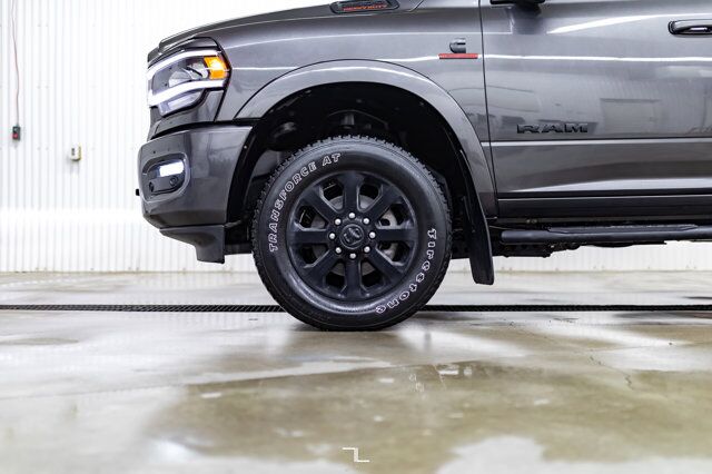 2020 Ram 2500 4x4 Crew Cab Laramie Diesel Leather Roof Nav Red Deer AB