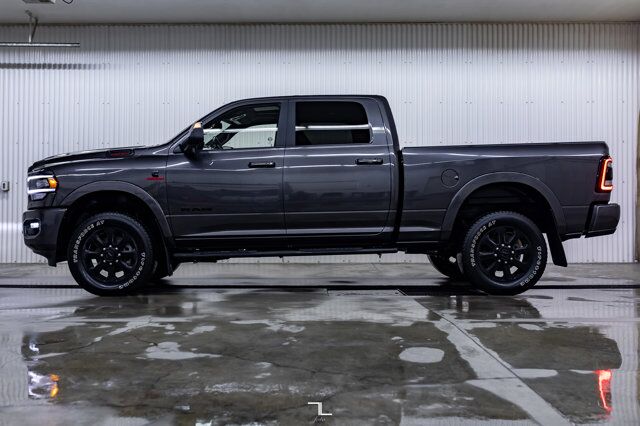 2020 Ram 2500 4x4 Crew Cab Laramie Diesel Leather Roof Nav Red Deer AB