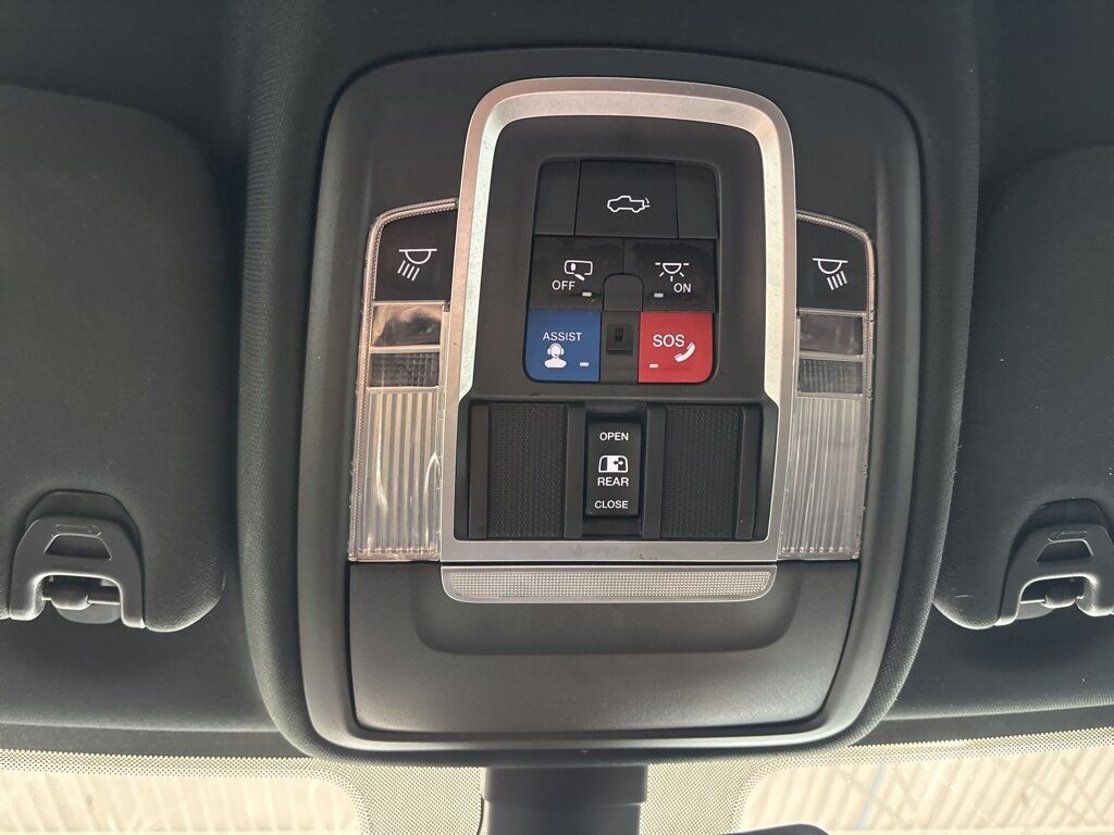 2020 Ram 2500 4x4 Crew Cab Laramie Minocqua WI