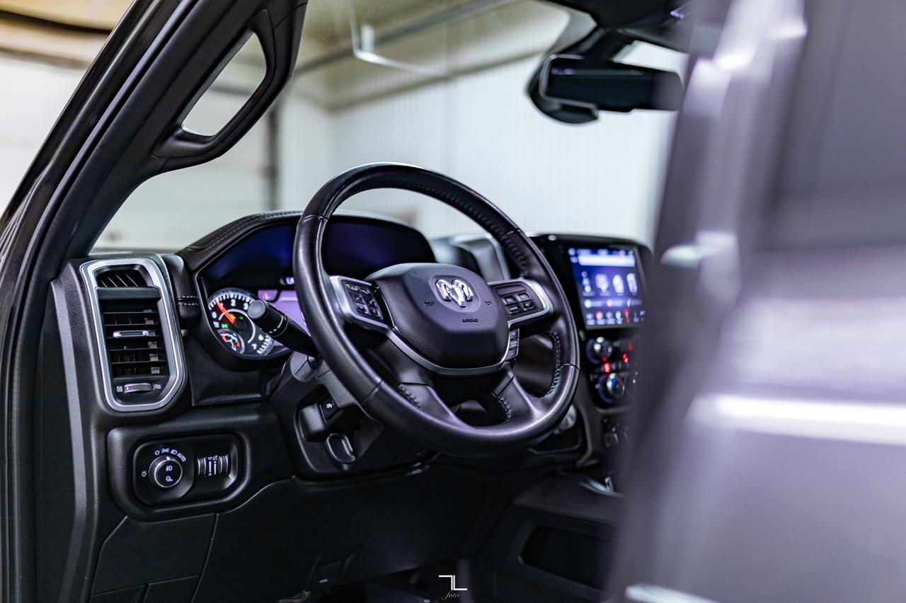 2020 Ram 2500 4x4 Mega Cab Laramie Leather Roof Nav BCam Red Deer AB