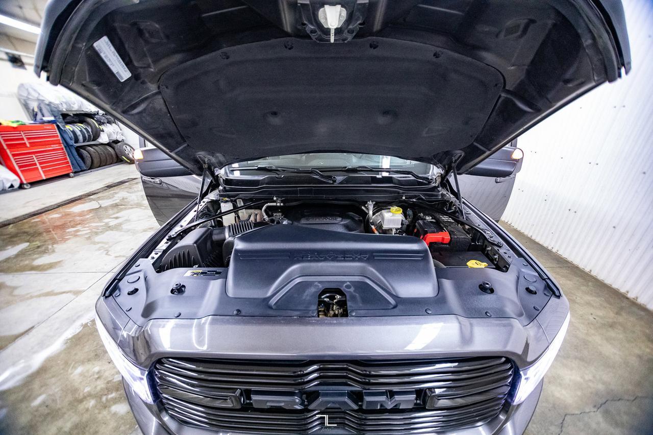 2020 Ram 2500 4x4 Mega Cab Laramie Leather Roof Nav BCam Red Deer AB