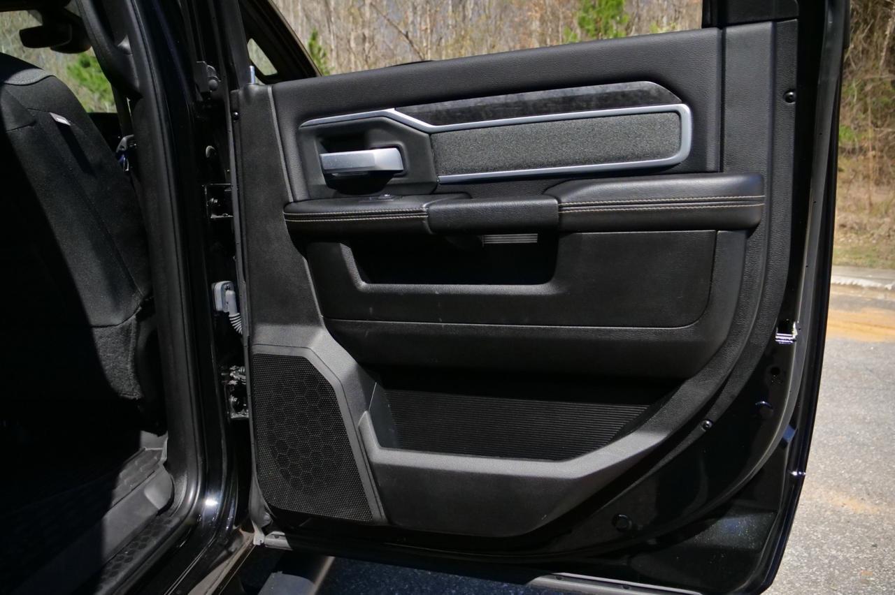 2020 Ram 2500 Big Horn 4X4 / Night Edition / Diesel / Level 1 Equipment! Lincolnton NC