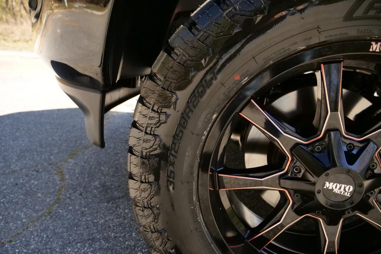 2020 Ram 2500 Big Horn 4X4 / Night Edition / Diesel / Level 1 Equipment! Lincolnton NC