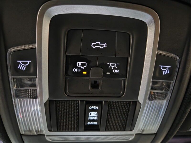 2020 Ram 2500 Laramie Mega Cab Night Edition Heated Cooled Seats 6.7L Diesel FREE WARRANTY Arlington TX