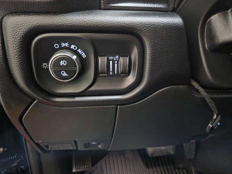 2020 Ram 2500 Laramie Mega Cab Sport Ram Box 6.7L Diesel 12in Screen GPS Camera NEW 37 Tires Arlington TX