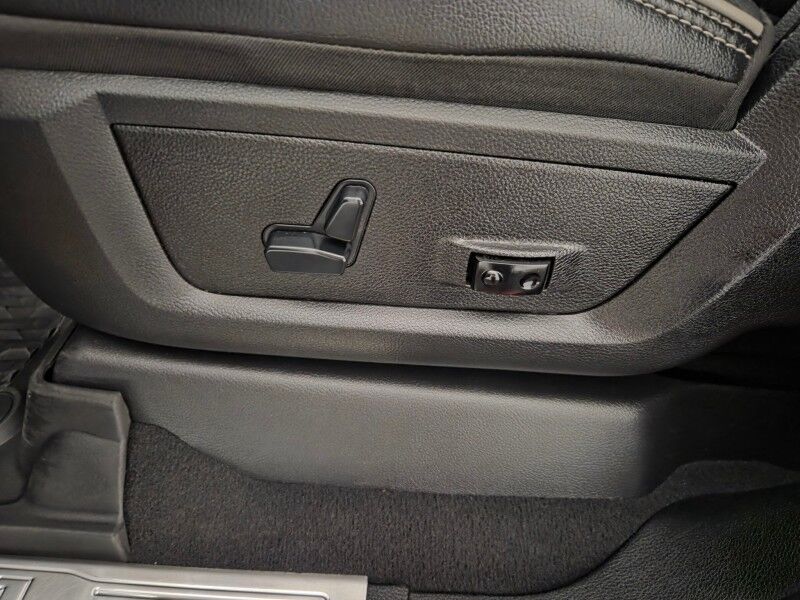 2020 Ram 2500 Laramie Night Edition Mega Cab 6.7L Diesel GPS Camera FREE WARRANTY Arlington TX